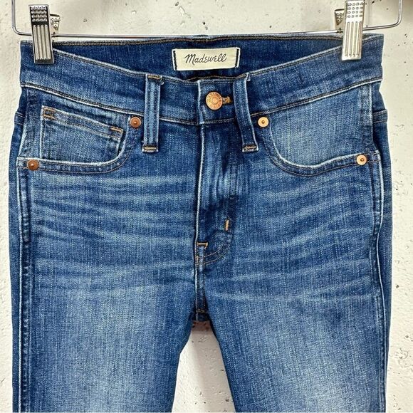Madewell Women's size 24 High Rise 9”Skinny Distressed Jeans - Picture 4 of 15
